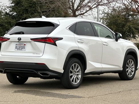Used 2019 Lexus NX 300 FWD image 4
