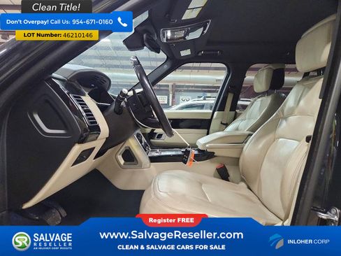 Used 2019 Land Rover Range Rover HSE AWD/4WD image 9