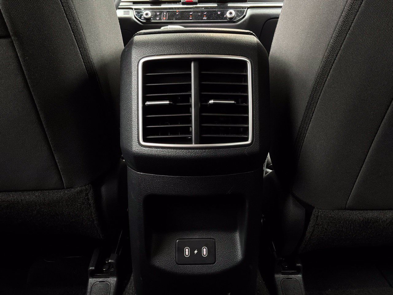 Used 2026 Kia Sportage LX FWD image 12
