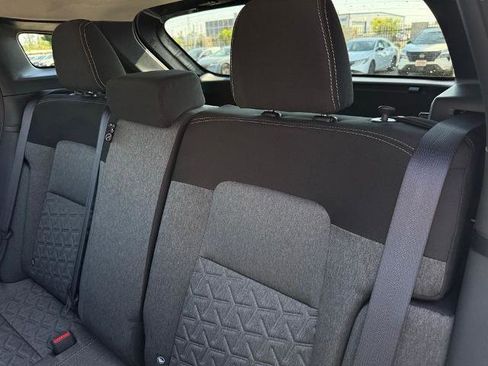 New 2026 Nissan Kicks SV w/ SV Premium Package FWD image 9