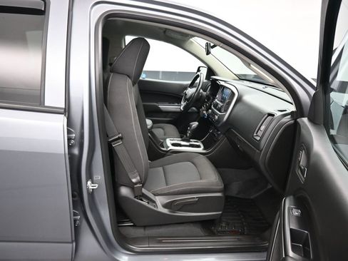 Used 2022 Chevrolet Colorado LT w/ LT Convenience Package image 41