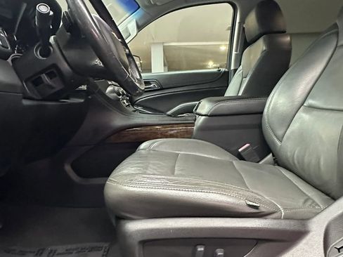Used 2019 Chevrolet Tahoe LS RWD image 11