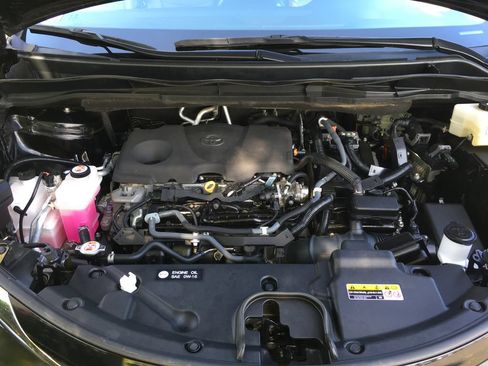 Used 2022 Toyota Sienna XLE FWD image 12