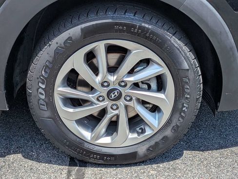 Used 2018 Hyundai Tucson SEL Plus FWD image 12