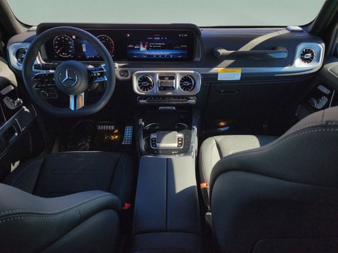 New 2026 Mercedes-Benz G 550 image 12