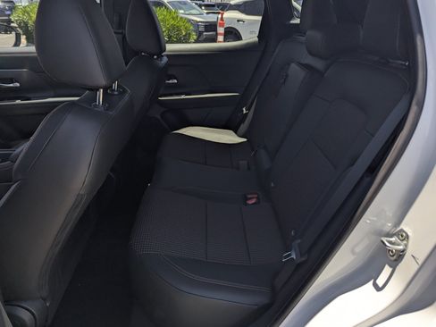 New 2026 Nissan Kicks SR FWD image 8