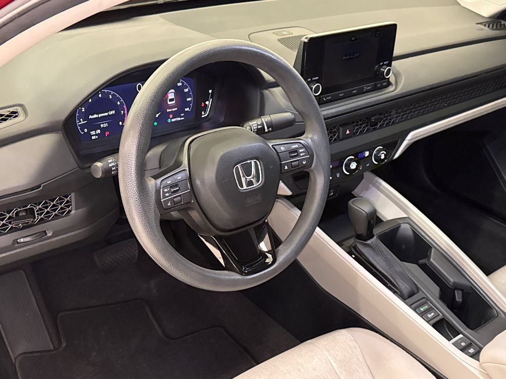 Certified 2023 Honda Accord LX image 18