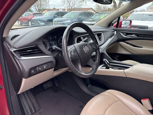 Certified 2018 Buick Enclave Essence image 17