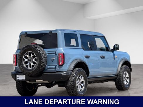 Used 2025 Ford Bronco Badlands AWD/4WD image 7
