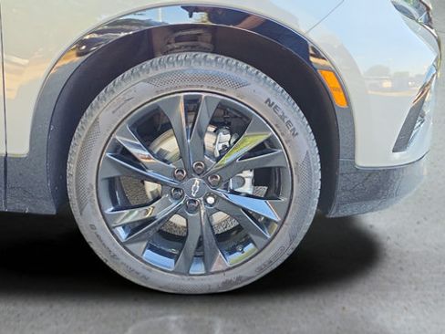 Used 2021 Chevrolet Blazer RS w/ Enhanced Convenience Package AWD/4WD image 22