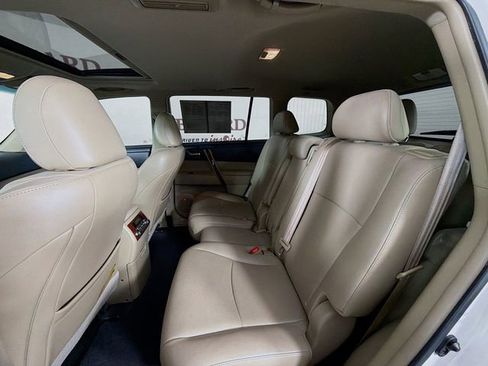 Used 2013 Toyota Highlander Limited FWD image 30