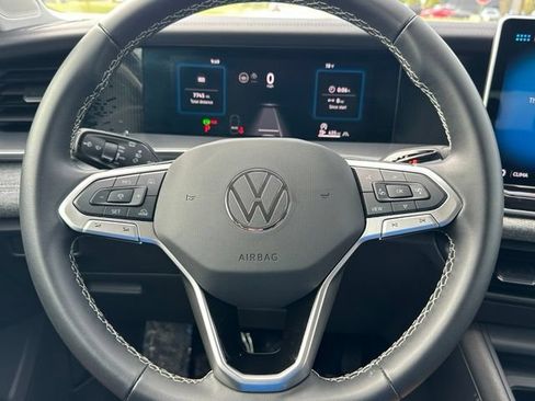 Used 2025 Volkswagen Tiguan S w/ 18" Wheel Package AWD/4WD image 41