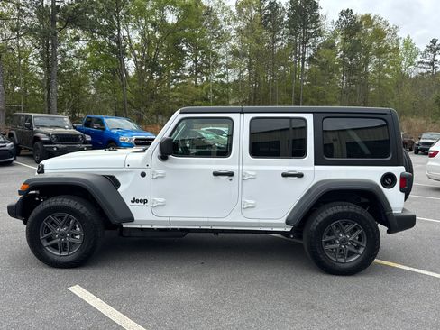 New 2026 Jeep Wrangler Unlimited Sport AWD/4WD image 9