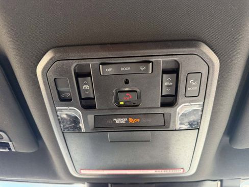 Used 2023 Toyota Sequoia Platinum AWD/4WD image 46