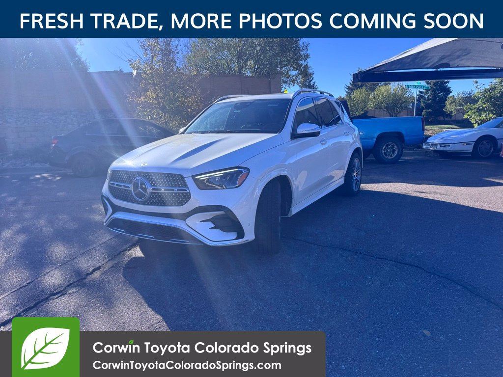 Used 2024 Mercedes-Benz GLE 450e 4MATIC image 3