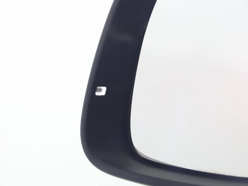 Used 2025 Volkswagen ID. Buzz Pro S image 27