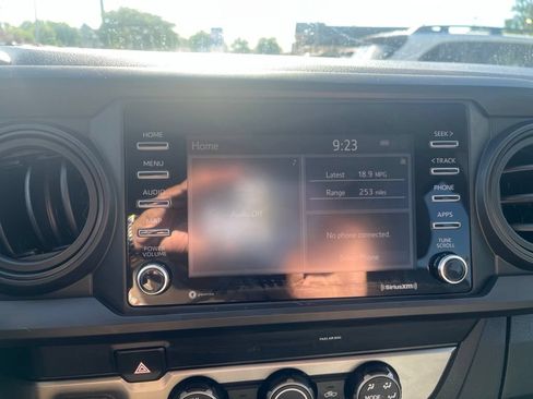 Used 2023 Toyota Tacoma SR w/ SR Convenience Package RWD image 17
