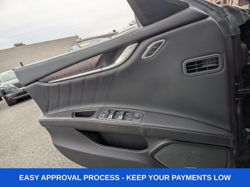 Used 2023 Maserati Ghibli Modena Q4 AWD/4WD image 34