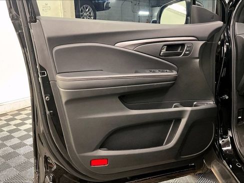 Used 2022 Honda Passport TrailSport image 24