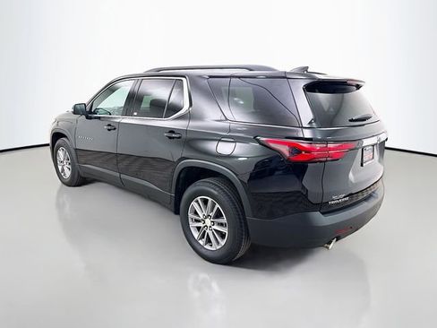 Used 2023 Chevrolet Traverse LT image 6
