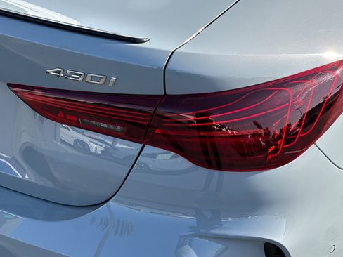 Used 2025 BMW 430i Coupe w/ M Sport Package RWD image 26