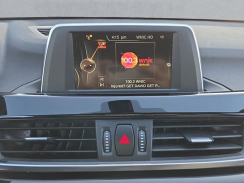 Used 2017 BMW X1 xDrive28i image 18