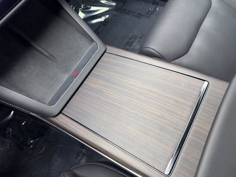 Used 2022 Tesla Model S Base image 66