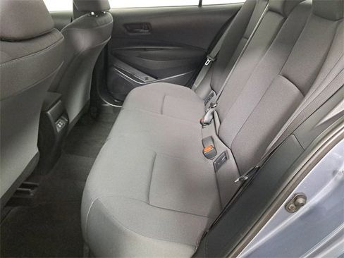 Used 2023 Toyota Corolla LE image 12