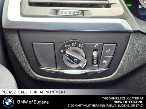 Used 2025 BMW X4 xDrive30i AWD/4WD image 32