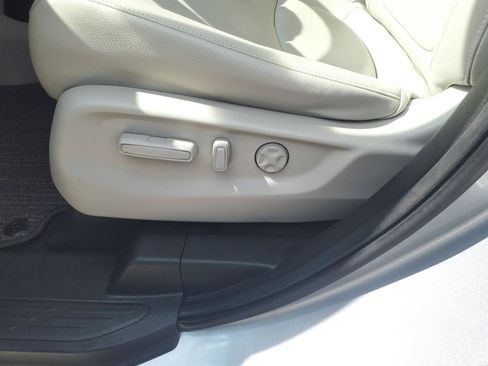 Used 2025 Honda Odyssey EX-L image 12