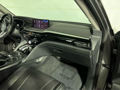 Certified 2024 Acura MDX SH-AWD w/ Technology Package image 32