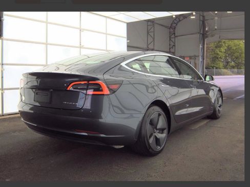 Used 2018 Tesla Model 3 Long Range AWD/4WD image 2