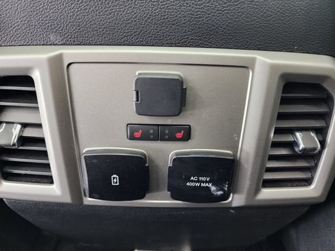 Used 2021 Ford F350 Lariat w/ Lariat Ultimate Package image 41