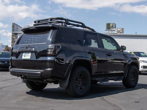 Used 2020 Toyota 4Runner TRD Off-Road Premium w/ Moonroof Package image 7