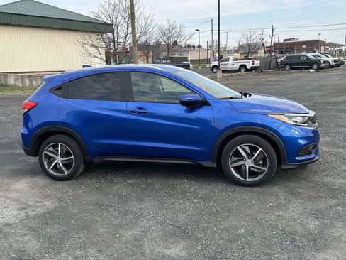 Used 2022 Honda HR-V EX image 9