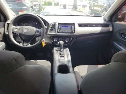 Used 2019 Honda HR-V LX image 14
