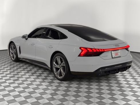 Used 2023 Audi e-tron GT Prestige w/ Prestige Package image 3