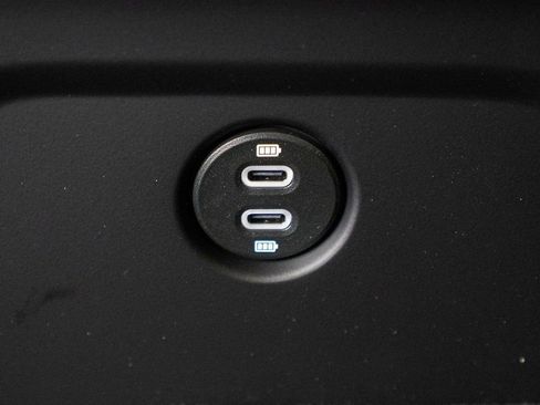 New 2026 Porsche Macan S AWD/4WD image 38