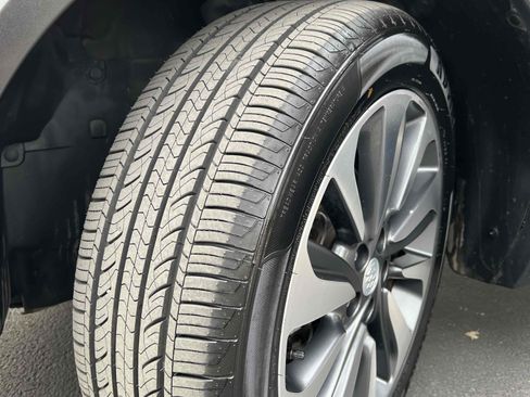 Used 2018 Buick Encore Essence image 10