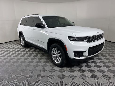 Used 2023 Jeep Grand Cherokee L Laredo w/ Luxury Tech Group I image 18