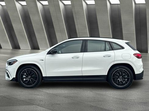 New 2026 Mercedes-Benz GLA 35 AMG 4MATIC image 7