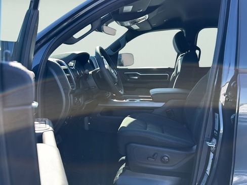 New 2026 RAM 1500 4x4 Crew Cab image 18
