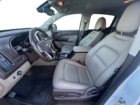 Used 2016 GMC Canyon SLT w/ Driver Alert Package image 10