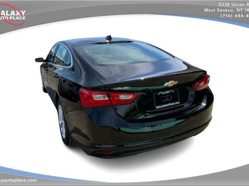 Used 2024 Chevrolet Malibu LT FWD image 7