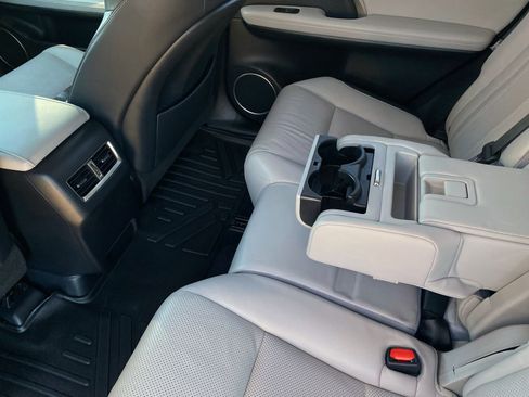 Used 2019 Lexus RX 350L FWD image 27