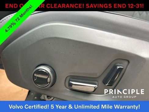 Certified 2025 Volvo XC90 T8 Core image 31