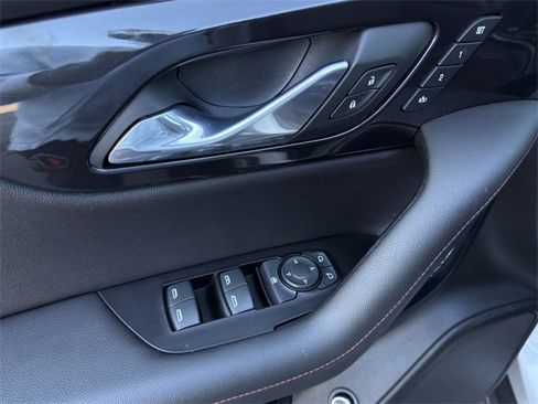 Used 2021 Chevrolet Blazer RS w/ Enhanced Convenience Package image 23