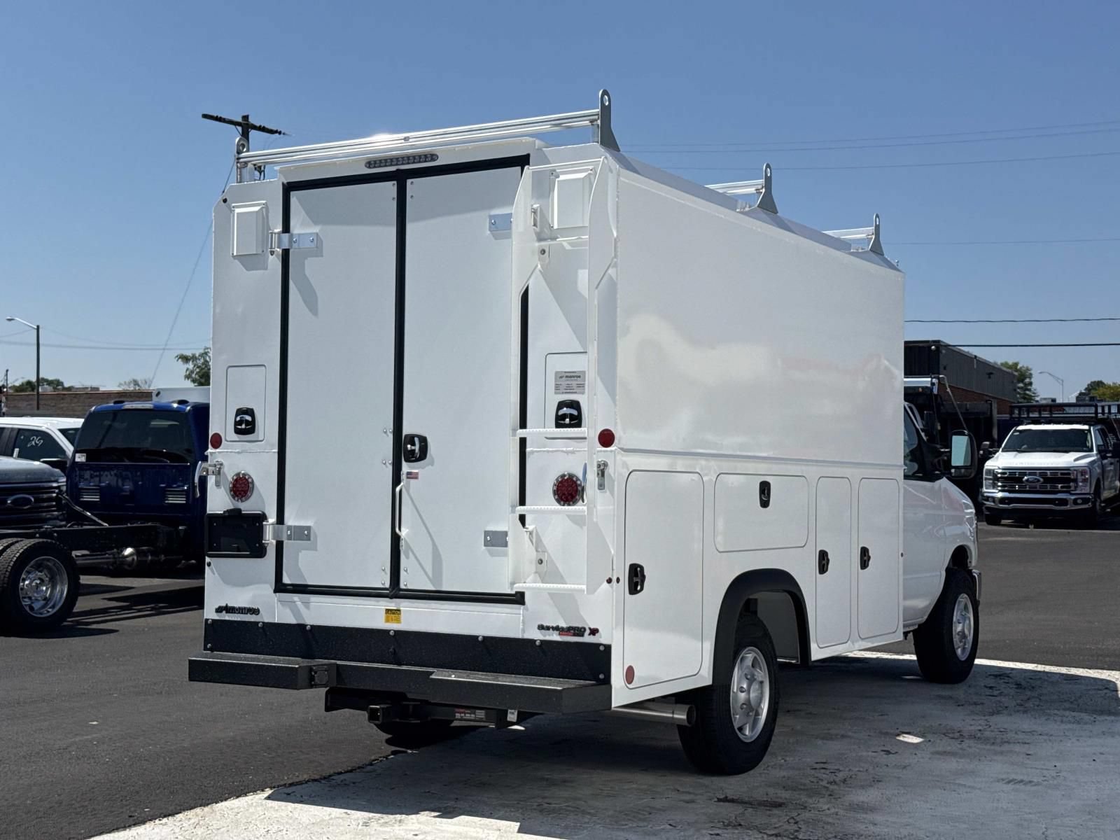 New 2027 Ford E-350 and Econoline 350 Super Duty w/ Power Equipment Group RWD image 3