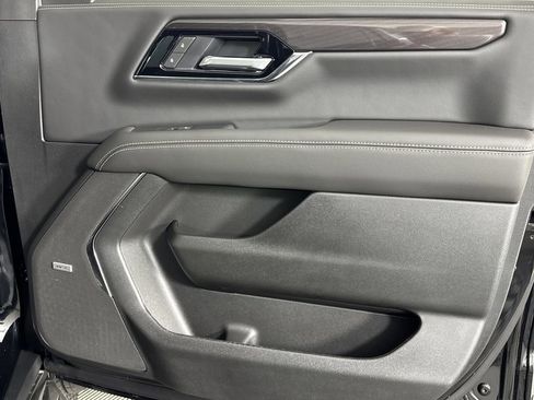 New 2026 GMC Yukon Elevation w/ Elevation Premium Package image 12