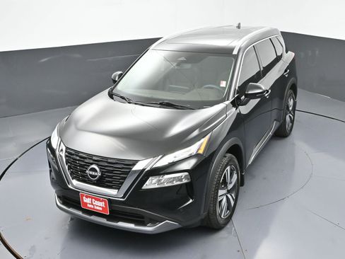 Used 2023 Nissan Rogue SL w/ SL Premium Package image 39